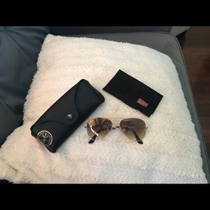 Ray-Ban gold Aviator gradient